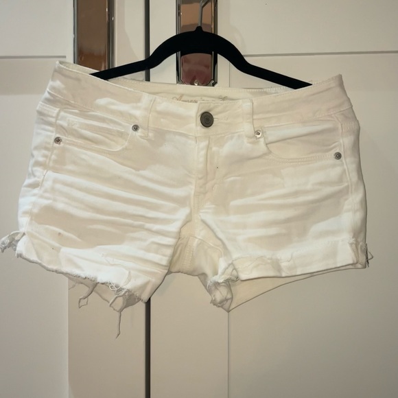 White Ripped AE Denim Shorts - Picture 2 of 5